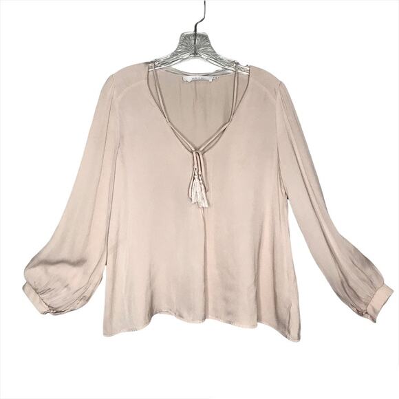 ASTR THE LABEL V-Neck Long Sleeve Blush Tassel Blouse Blush Neutral XS - Picture 1 of 9